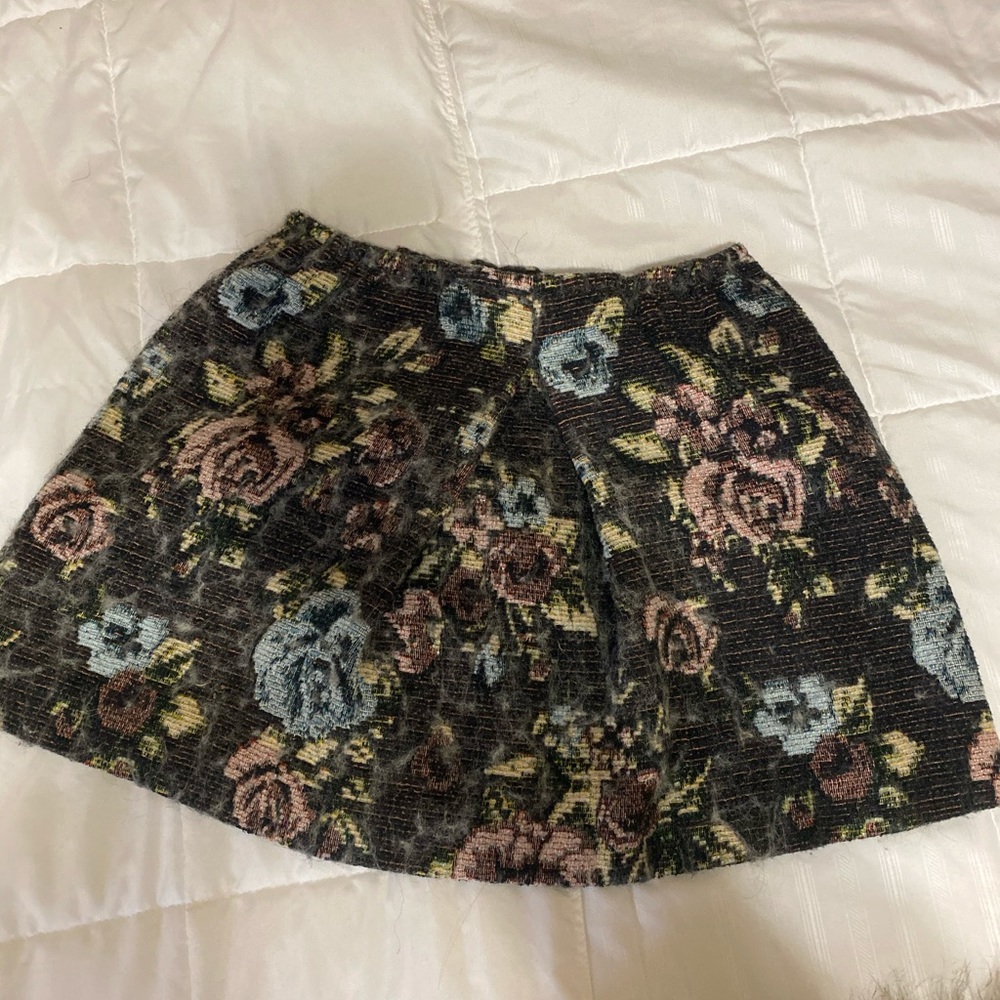 Girl skirt